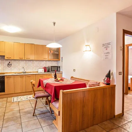 Ciasa Lino Sas Da Le Undesc Appartement Pozza di Fassa Buitenkant foto